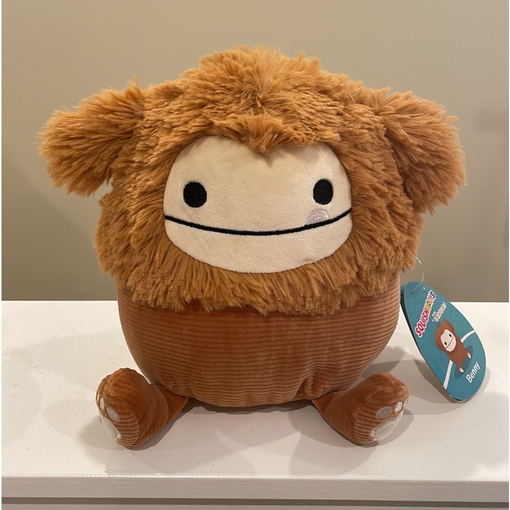 NWT 8” Benny the Squisharoy Bigfoot Squishmallow